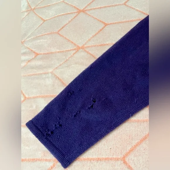 🪻NWT Saks Fifth Avenue Deep Purple Women's Cardigan 🪻 - Picture 7 of 7